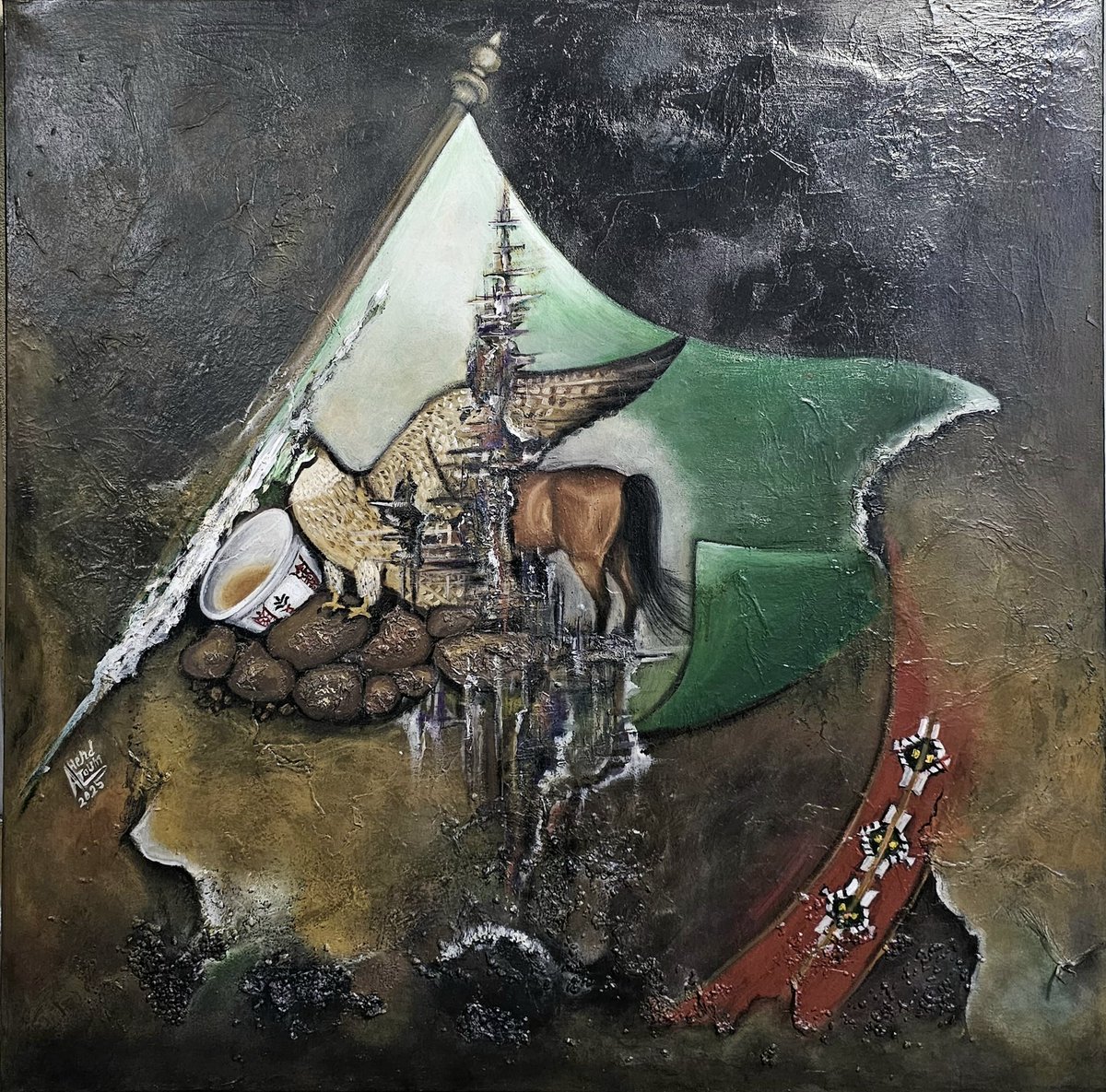 ---

نبض وطن
من صهوة حصانٍ أصيل،
ومن جناح صقرٍ يلامس السماء،
ومن دفء قهوةٍ تُسكب بكرم،
ومن خيوط سدوٍ تنسج الحكاية…
يولد معنى السعودية؛
أرضٌ خضراء،
تتنفس الأصالة، وتعلو بالعزّة.