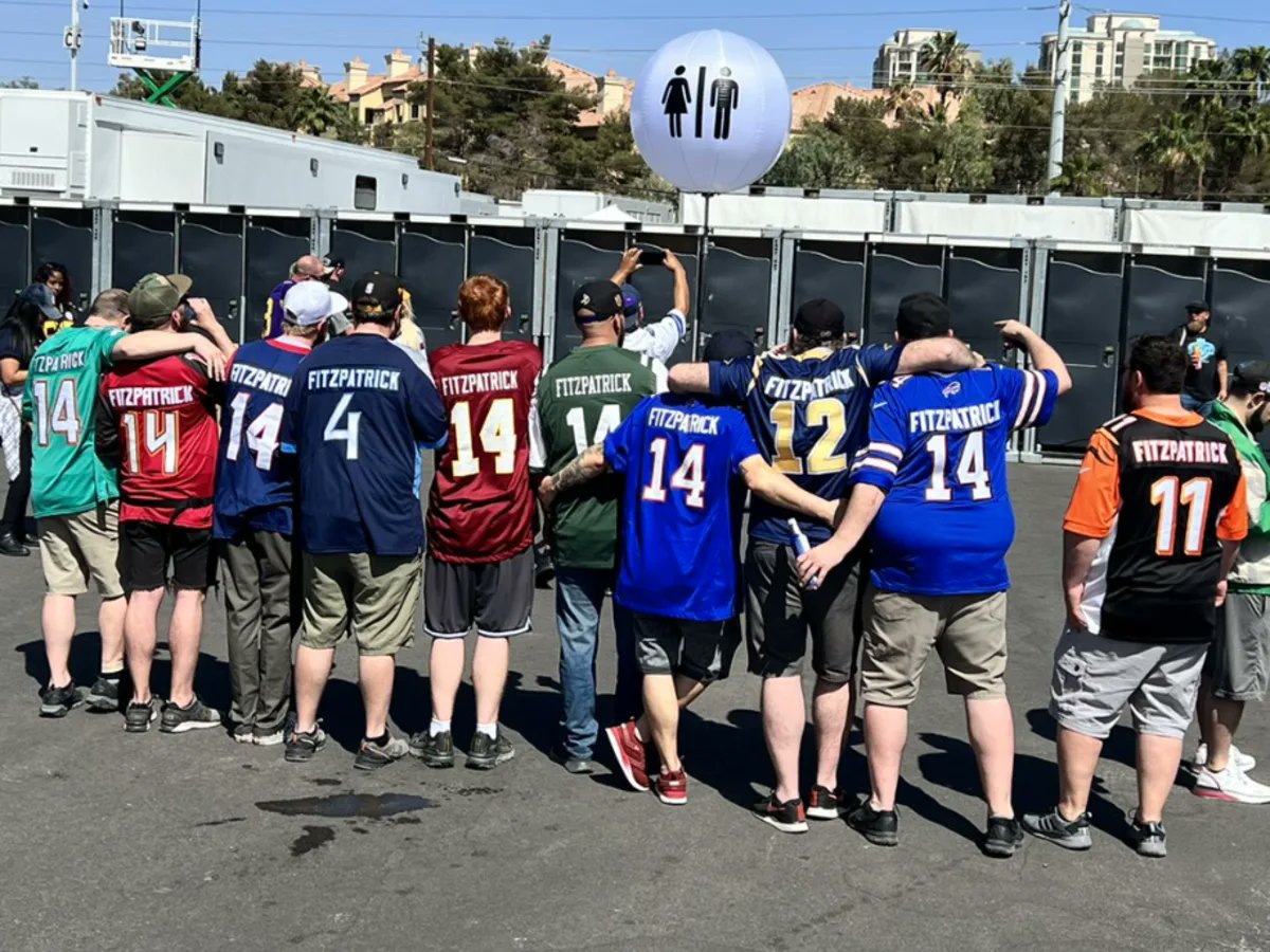 <a href="/FootbaIIism/">Footballism</a> Ryan Fitzpatrick fan club was the best!