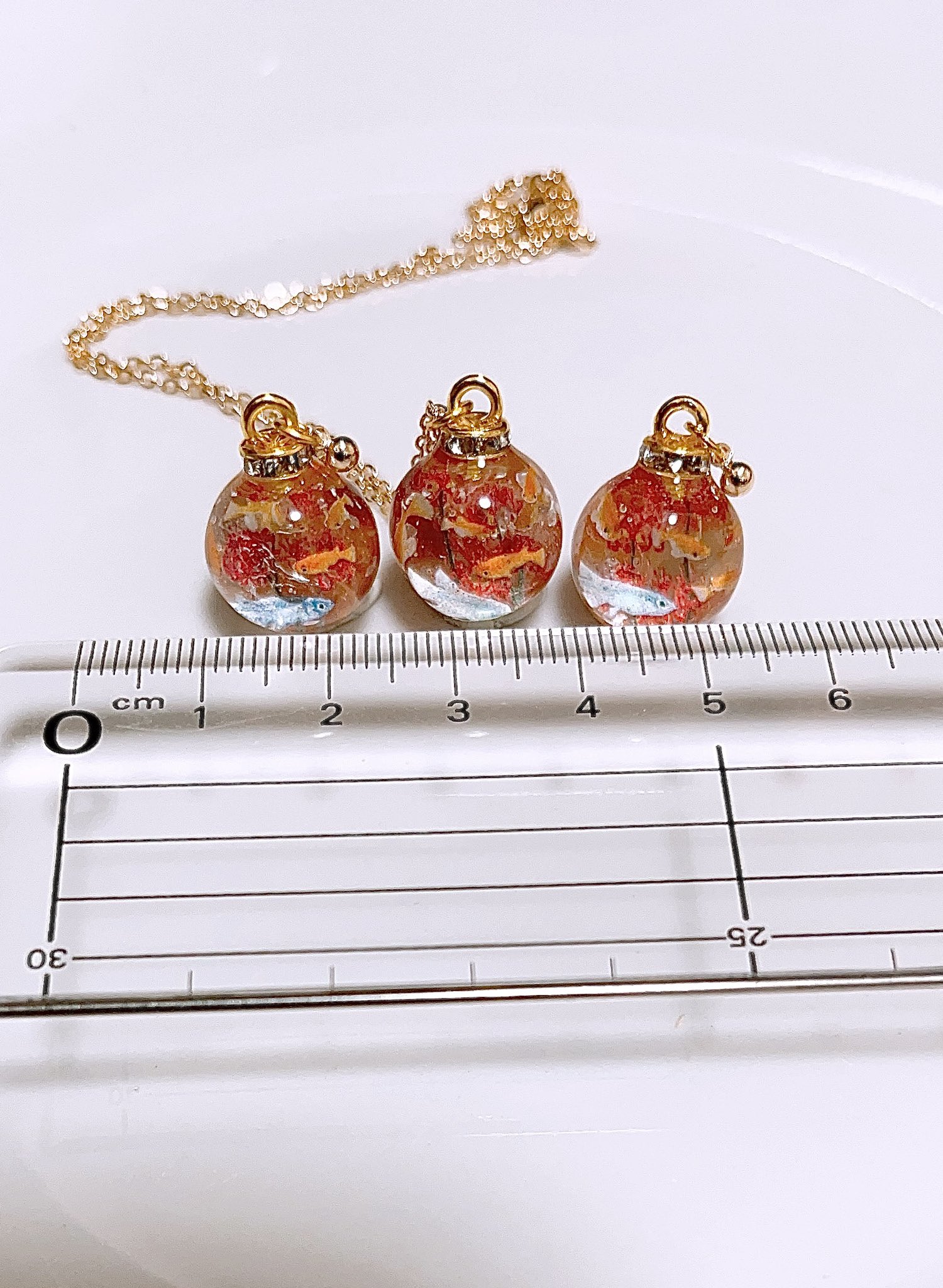 No.1222ハンドメイド☆マトリカリアクリスタルベア☆フラワーレジンネックレス No.1222ハンドメイド☆マトリカリアクリスタルベア☆フラワー
