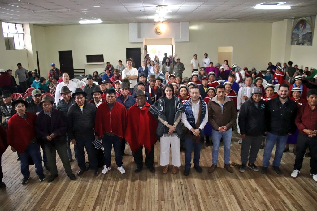 📍EN TERRITORIO

📌En el marco del Proyecto Socio Bosque II, Daniela Limongi, Viceministra del Ambiente y Marino Costero, suscribió nuevos convenios para impulsar la conservación de más de 1.200 hectáreas de páramo en la provincia de Chimborazo.

#ElNuevoEcuador