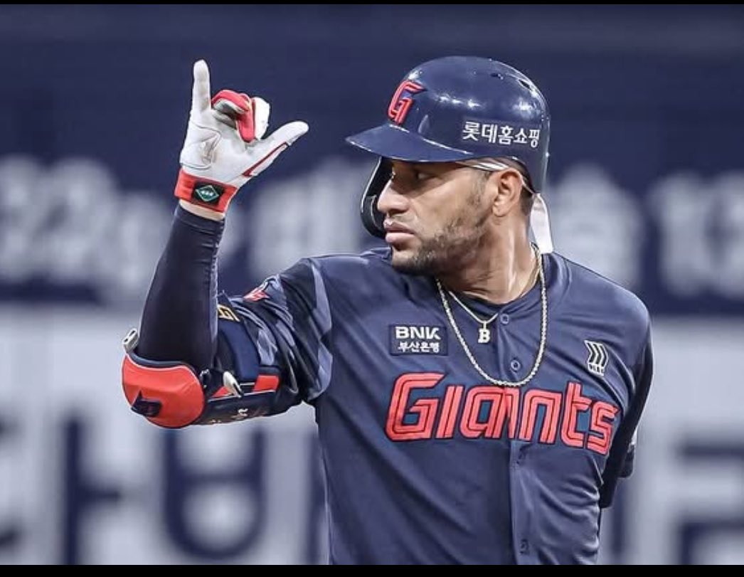 TheKnightCapper's tweet image. Who wants to run some KBO? ⭐️ 

🇰🇷 ⚾️ FREE KBO MEGA LOTTOS ⚾️ 🇰🇷

-LIKE ❤ + RT ♻️

-Comment " KBO KING "

-Must follow @TheKnightCapper to receive DM 📲

JOIN THE KB ARMY OVERSEAS ✈️