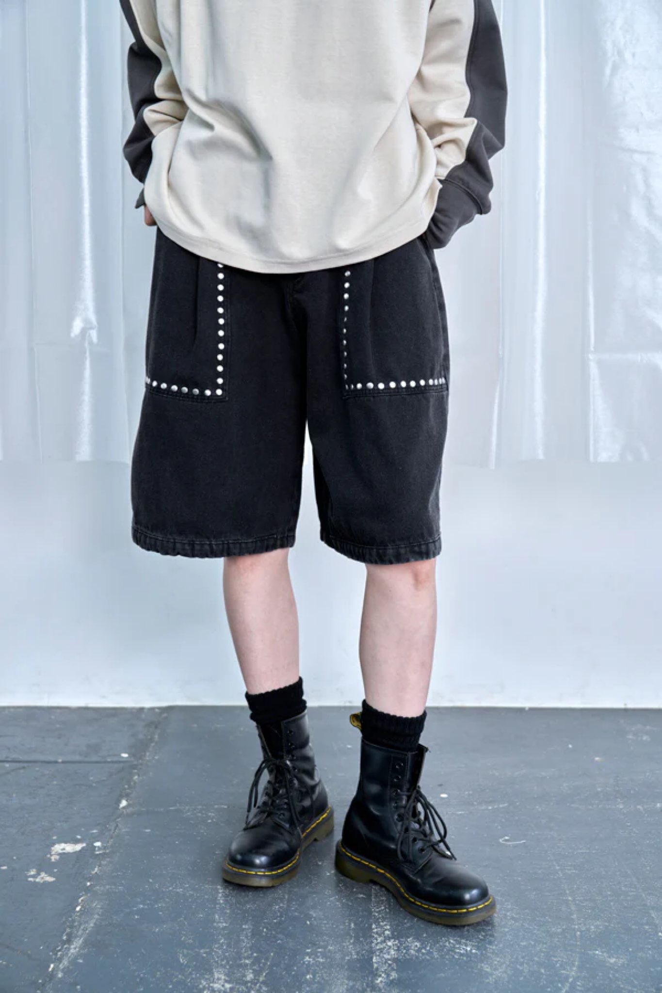 NICOLE CLUB ネオお兄系 y2k v系 ファー ブラックデニムコート NICOLE CLUB ネオお兄系 y2k v系 ファー ブラックデニムコート