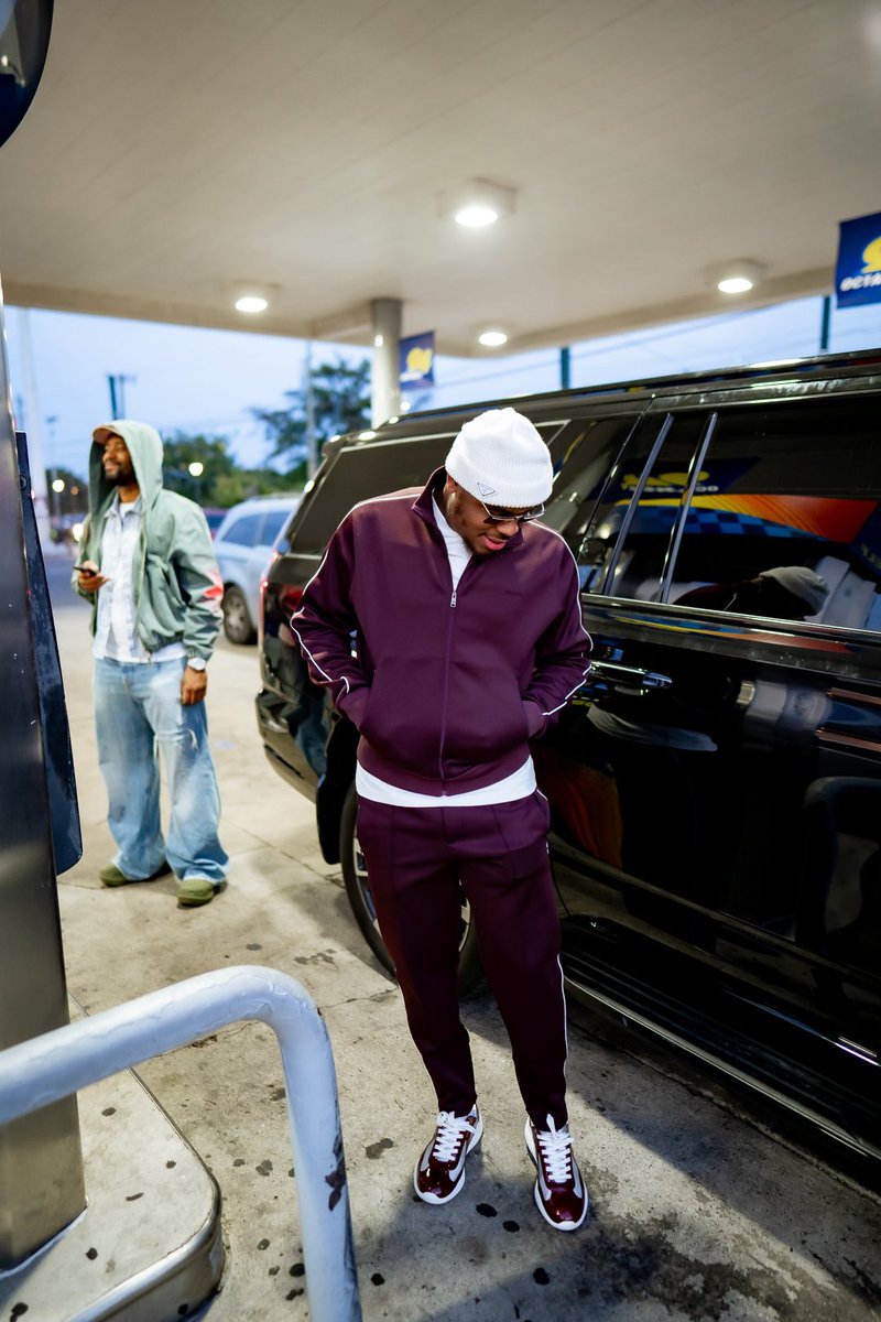 Richdollarz__'s tweet image. Only thing that’s gone fix that pain is if you get some racks
#Tsc #dollarDay 🎈