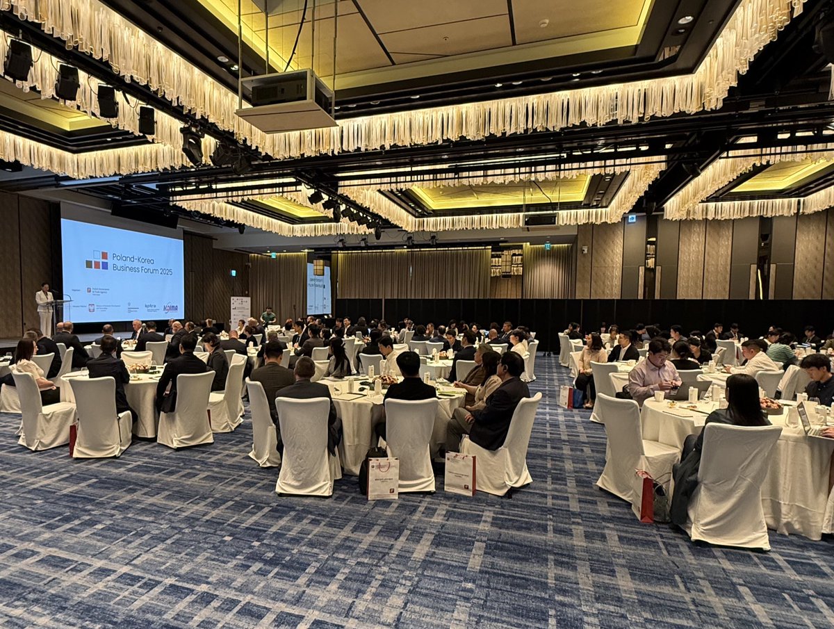 W Seulu trwa Forum Biznesowe Polska- Korea 2025 firm sektora spożywczego organizowane przez <a href="/PAIH_pl/">PAIH</a>.  Bez współpracy pomiędzy branżą a <a href="/MRiRW_GOV_PL/">Ministerstwo Rolnictwa i Rozwoju Wsi</a> nie będzie otwierania nowych rynków i budowania silnego eksportu polskiej żywności.  Dziękujemy <a href="/AdamNowak_PL/">Adam Nowak</a> za wsparcie