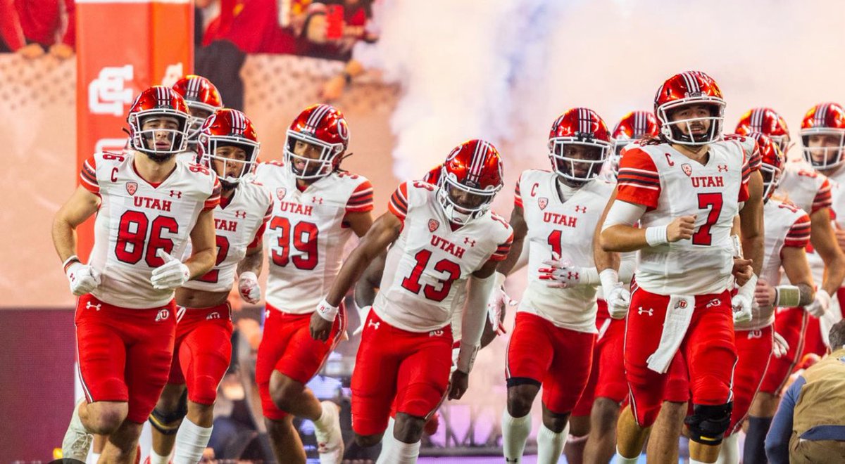 After a great conversation with <a href="/ShaneSmithUtah/">Shane Smith</a> I am blessed to receive an offer from <a href="/Utah_Football/">Utah Football</a> 🏈🏈🏈 <a href="/PWJefferis/">Patrick Jefferis</a> <a href="/HaydenWisner/">Hayden Wisner</a> <a href="/micahsimon/">Simon Micah</a>    
<a href="/ReggieDunnJr/">Reggie Dunn</a> <a href="/RBlechen/">Robert Blechen</a> <a href="/ReggieDunnJr/">Reggie Dunn</a>
<a href="/UtahCoachWhitt/">Kyle Whittingham</a> <a href="/Coach_Beck7/">Jason Beck</a> <a href="/ScottC_Scout/">College Scout</a> <a href="/TFloss32/">Todd Glawson</a> <a href="/CoachHaynesJr/">David Haynes, Jr. M. ED</a> <a href="/CoachHightower3/">Dillon Hightower</a>