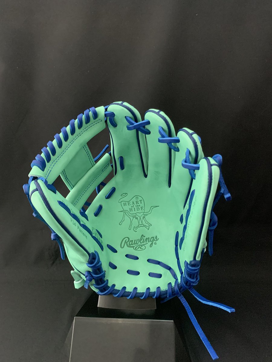 希少！新品 縫い跡無 Rawlings ローリングス ゴールドラベル 貴重！