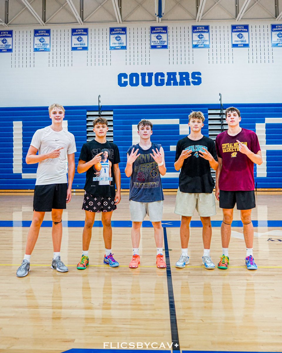 HighlandPremier's tweet image. HS Session 4 Champs 🏆

Tonight’s Dream Unfiltered MVP goes to our guy @Adamdugener — Played at a high level all night, finding open players, and showing his touch around the rim!