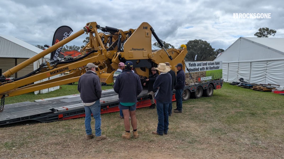 🚜 Final Day at Henty Machinery Field Days!
It’s your last chance to check out the H4 up close at
our site - come see us at Site 279-280. We’ve had a
great few days meeting everyone! 🌾💪
Don’t miss out - swing by and say g’day! 👋

#HMFD2025 #HentyFieldDays #AgLife #H4OnDisplay