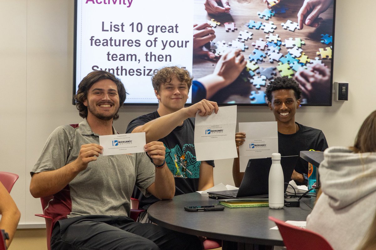 Center for Business Analytics tweet media