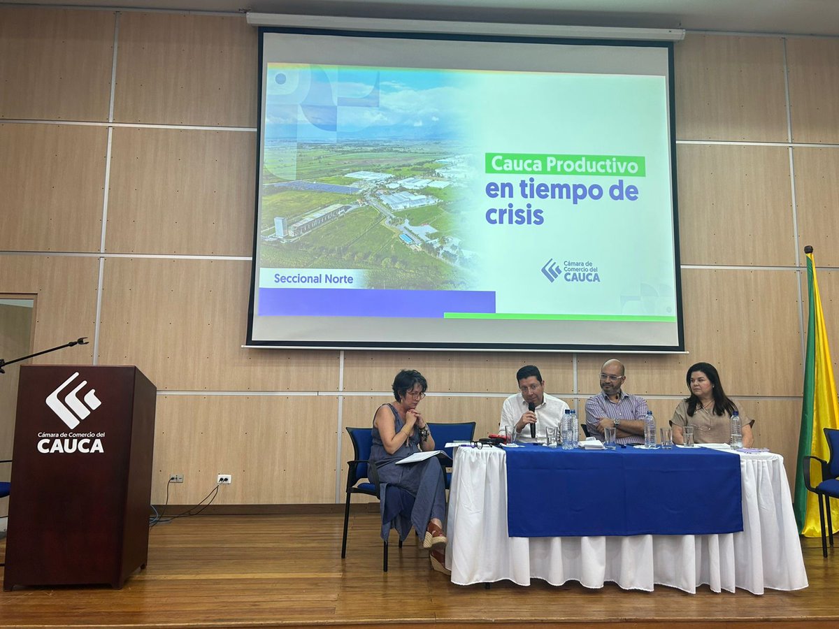 Desde Cali, nos unimos a la conversación en el evento "Cauca Productivo en tiempo de crisis" de la <a href="/CCCauca/">CámaraComercioCauca</a>  #CCCauca

Es un espacio clave para analizar estrategias que nos permitan afrontar los desafíos actuales y fortalecer el tejido empresarial de la región