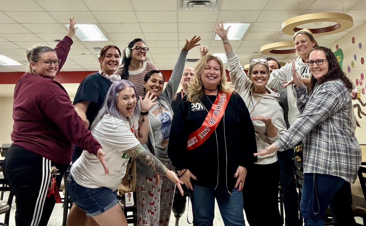 Congratulations to Mrs. Freeman! She just added “Teacher of the Year” to her resume! She’s a perfect choice to represent all of the amazing teachers here at Bloomingdale! Congratulations! <a href="/BloomingdaleSHS/">Bloomingdale SHS</a> <a href="/HillsboroughLit/">HillsboroughLiteracy</a>