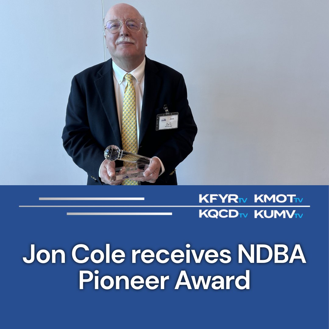 KFYRTV's tweet image. KUMV Sports Director Jon Cole was awarded the North Dakota Broadcasters Association Pioneer Award on Wednesday in Bismarck. kfyrtv.com/2025/09/24/jon…