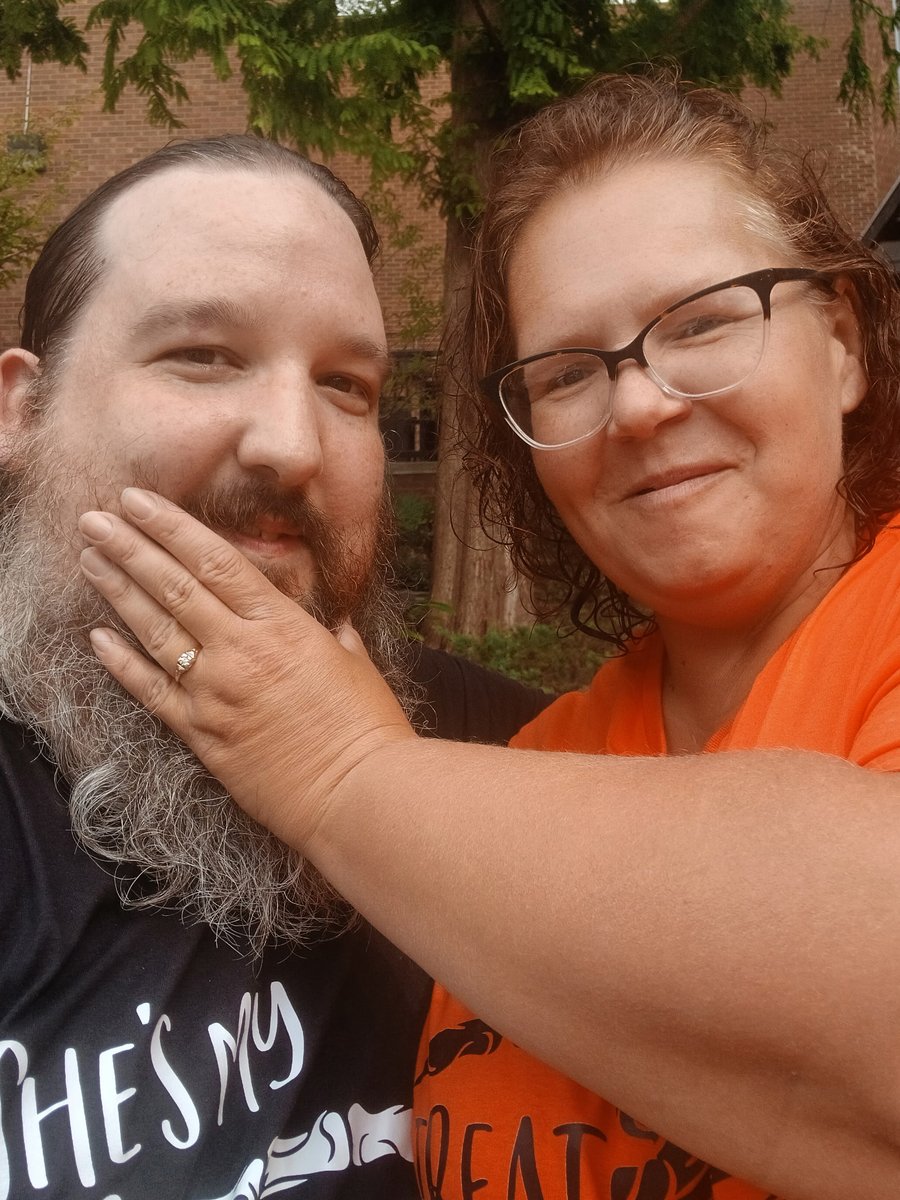 I now share my birthday with the birth of our future. She said yes. 👀
#Engaged #HappyBirthday