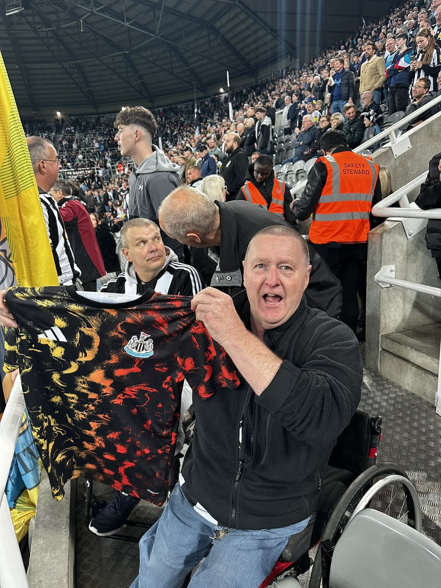 Gillian Jenkins tweet media