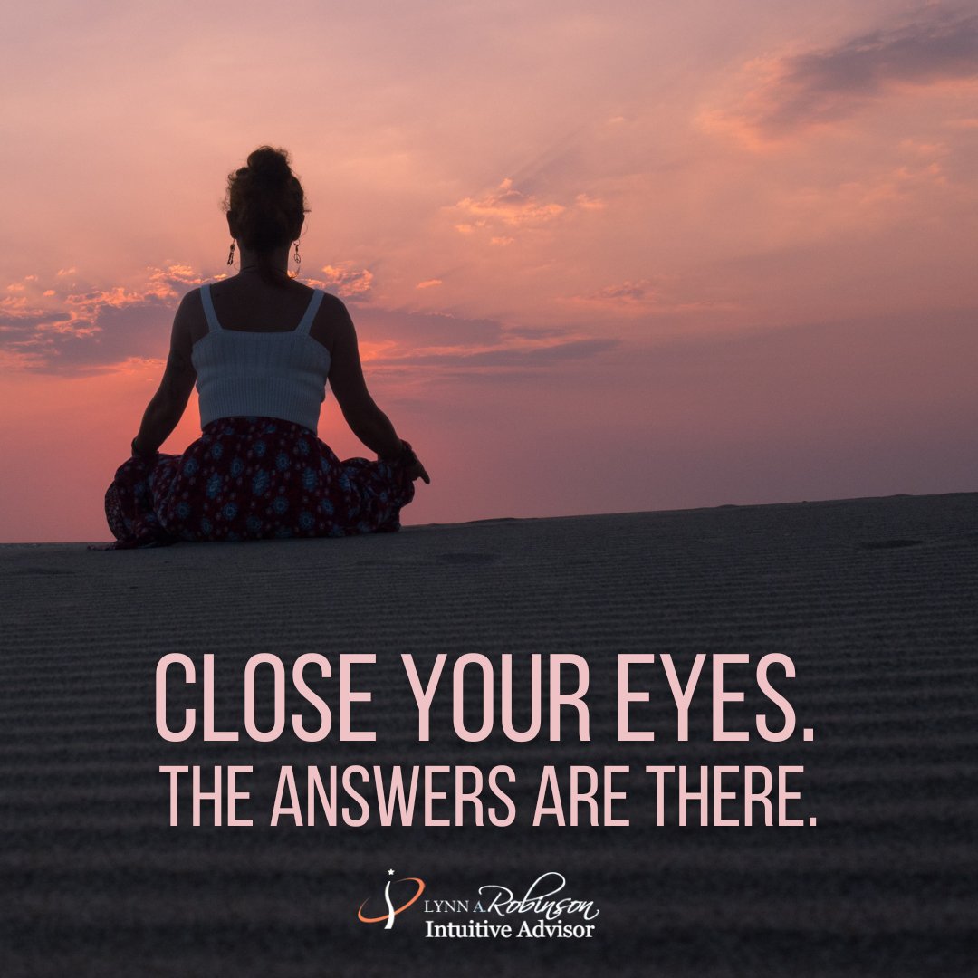 LynnIntuition's tweet photo. Your gut knows. Trust it before fear makes you forget.
#lynnrobinson #intuition #intuitivereadings #intuitiveadvisor https://t.co/JvIcDi6tUK