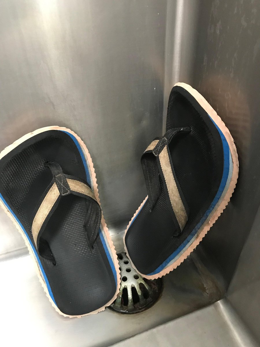 surferjoedude's tweet photo. Shower time. https://t.co/kgrgbJRAcy