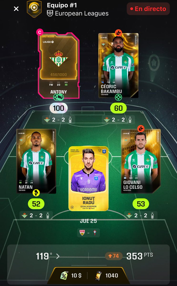 Creo que estou namorado
dos teus ollos azuis
son como da cor do ceo
cando se apartan as nubes
Nesa beleza celeste
pérdome cando te miro
que fácil é confundilos
cas ondas do mar de Vigo
Conto cada día da semana
para que me deas de esa morte