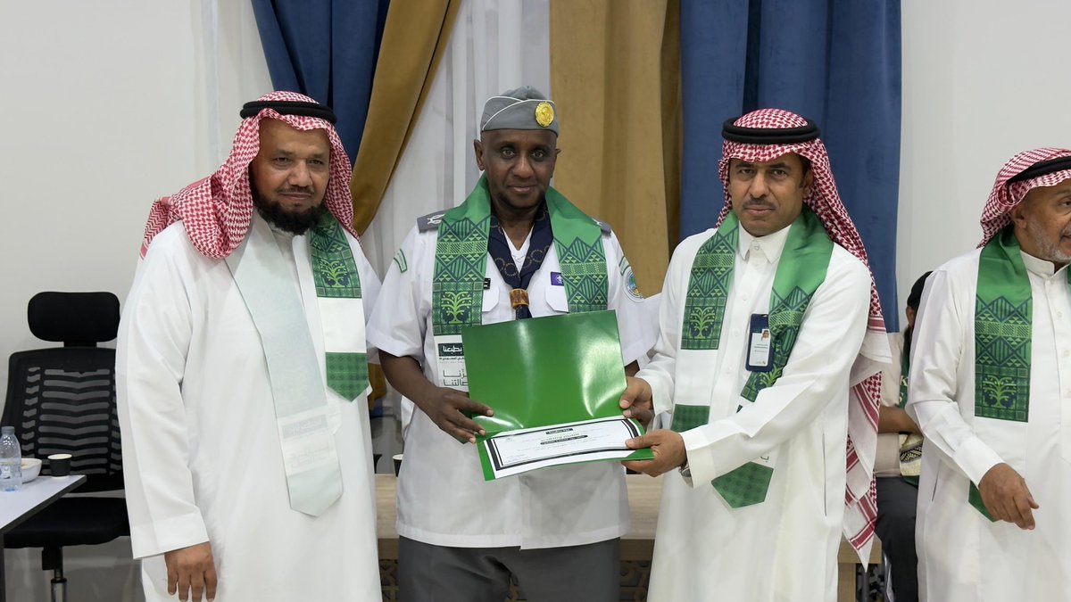 مكتب رواد كشافة الأفلاج tweet media