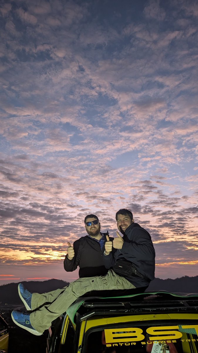 spidicus's tweet image. Mount Batur Sunrise