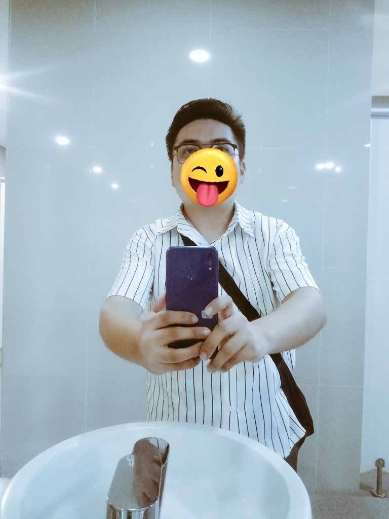 Khenntoiii M@saajjjee💦💆♀️ tweet media