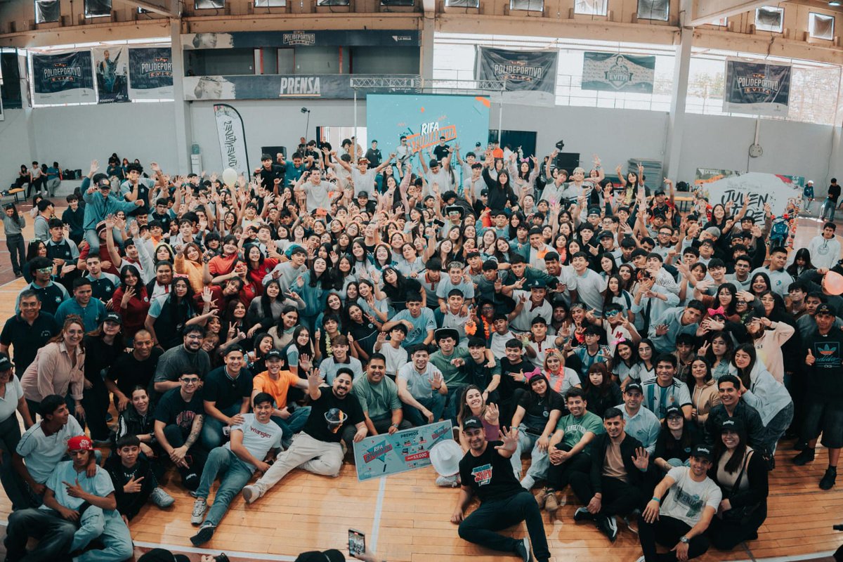 📣Hoy presentamos Rifa Estudiantil, una decisión política del gober <a href="/QuintelaRicardo/">Ricardo Quintela</a> que busca que estudiantes de los últimos años de colegio puedan celebrar este gran paso.En tiempos donde nada es fácil,el trabajo en equipo de las juventudes son el motor para conquistar sueños💪🏼