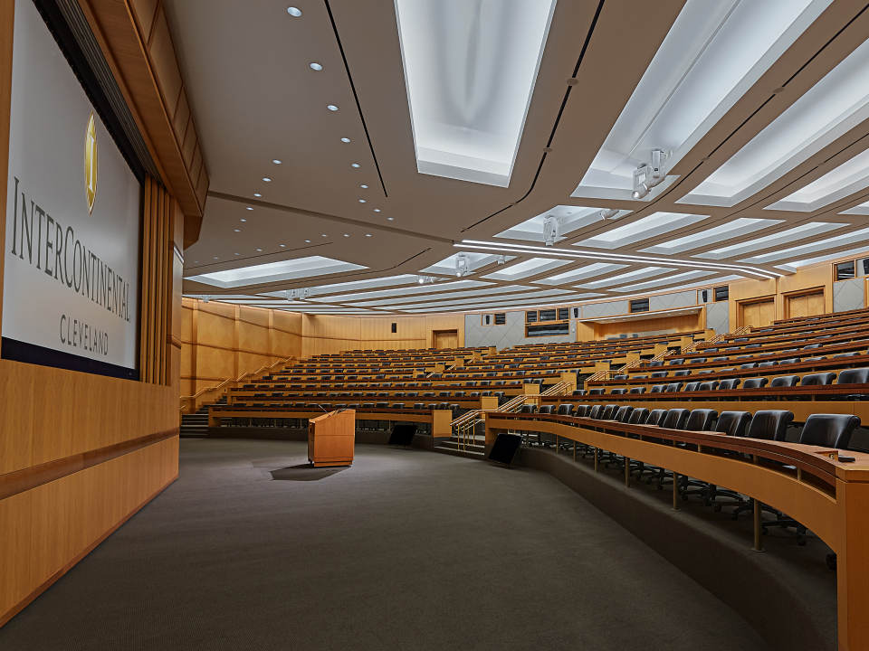 InterConCLE's tweet image. Host up to 500 guests in our impressive amphitheatre. Perfect for keynotes, panels, trainings, or lectures in a polished setting. #MeetWithConfidence
 bit.ly/40XQqTF