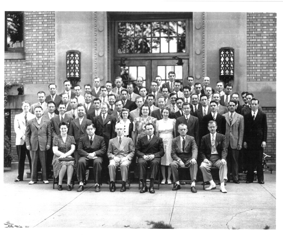 GraceSeminary's tweet photo. A glimpse into our early days! 
What a testament to the Lord's faithfulness throughout the years of Grace Theological Seminary.
#GraceTheologicalSeminary #GTS #GraceCollege https://t.co/FCFV0enxbY