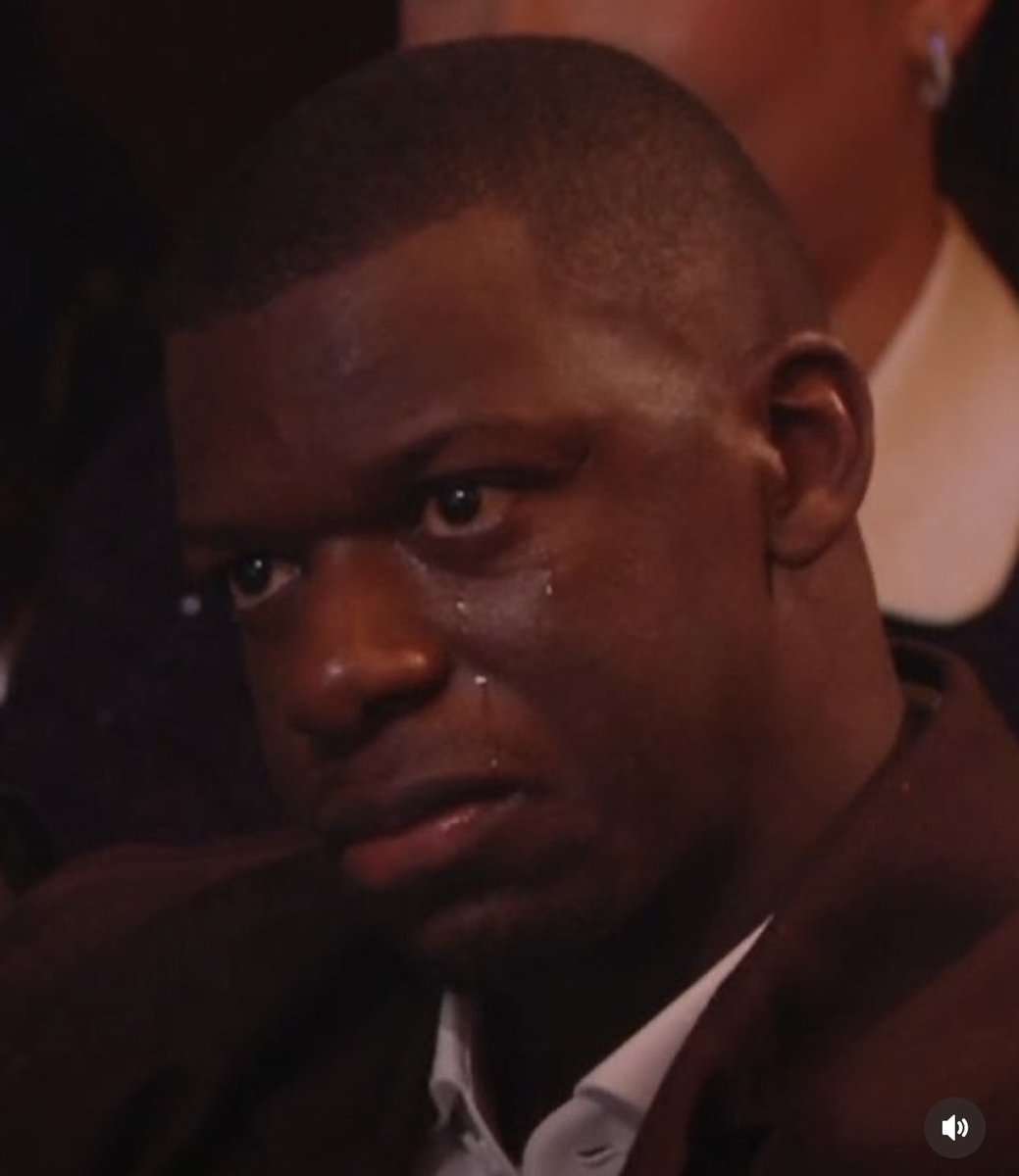 Diegoutdd's tweet photo. @isthaths Gather here if you miss the game let cry together 😭😭😭 https://t.co/BwaINn52wt