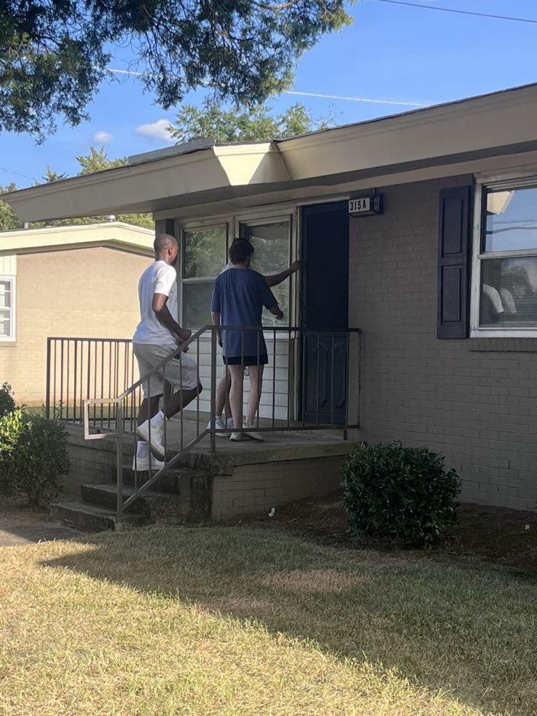Jeremy Napier (@wareaglepastor) on Twitter photo Just <a href="/AuburnMBB/">Auburn Basketball</a> players out displaying a culture of faith and family. Today we hit up the Boys & Girls Club serving the kids, then ventured out in the community to encourage, pray over, and share their faith with others. All on their off day! Love this team!! #FaithIsKey Just <a href="/AuburnMBB/">Auburn Basketball</a> players out displaying a culture of faith and family. Today we hit up the Boys & Girls Club serving the kids, then ventured out in the community to encourage, pray over, and share their faith with others. All on their off day! Love this team!! #FaithIsKey