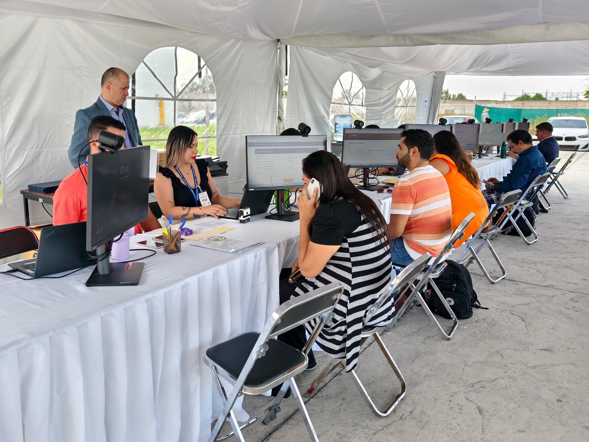 🧐Miguel Hernández, con la representación del <a href="/cpsseajal/">cpsseajal</a>, atestiguando un día más de las inscripciones, entrega y verificación de documentación de las personas interesadas en formar parte del Personal Conciliador del <a href="/CCLJalisco/">CCL Jalisco</a>📑

#ParticipaciónCiudadana