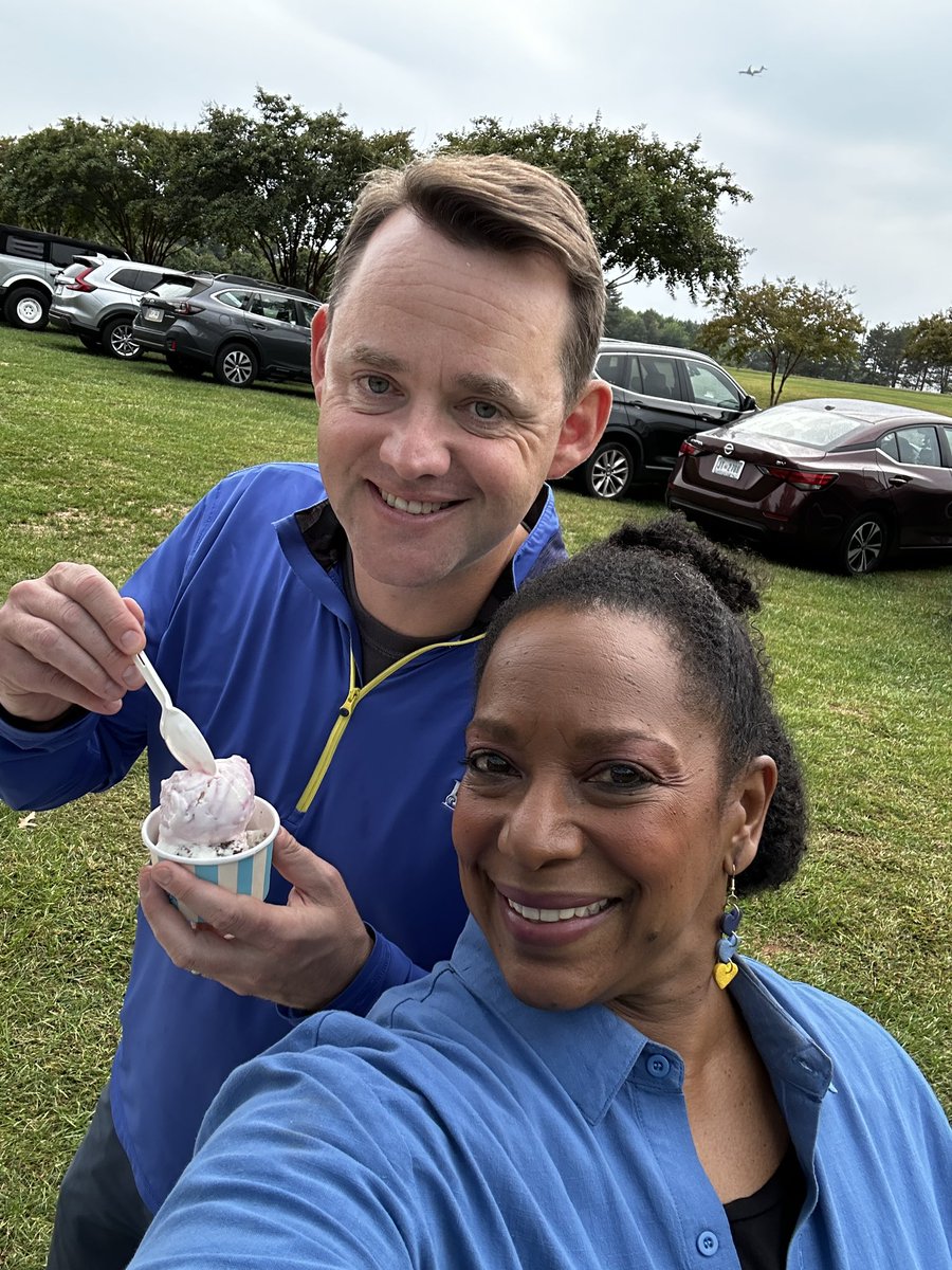 Diane Roberts tweet media