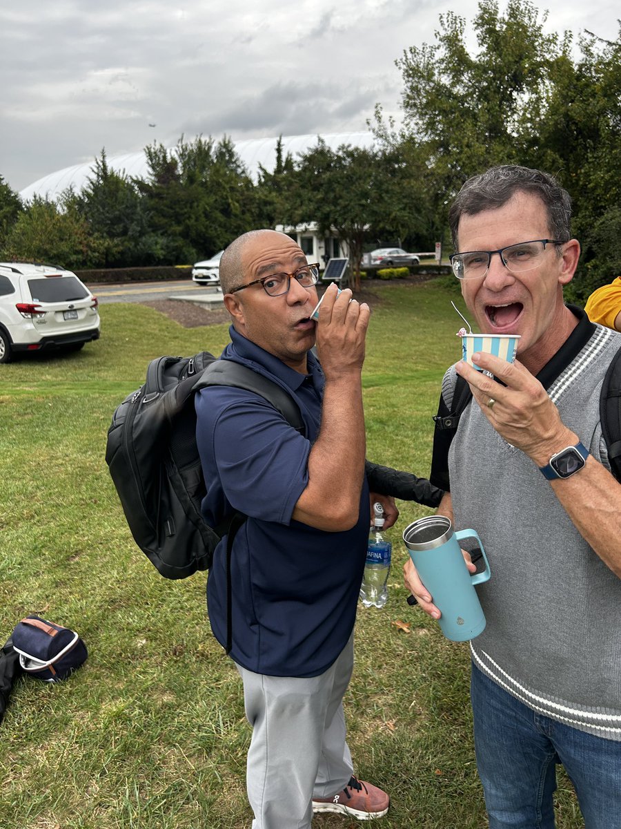 Diane Roberts tweet media