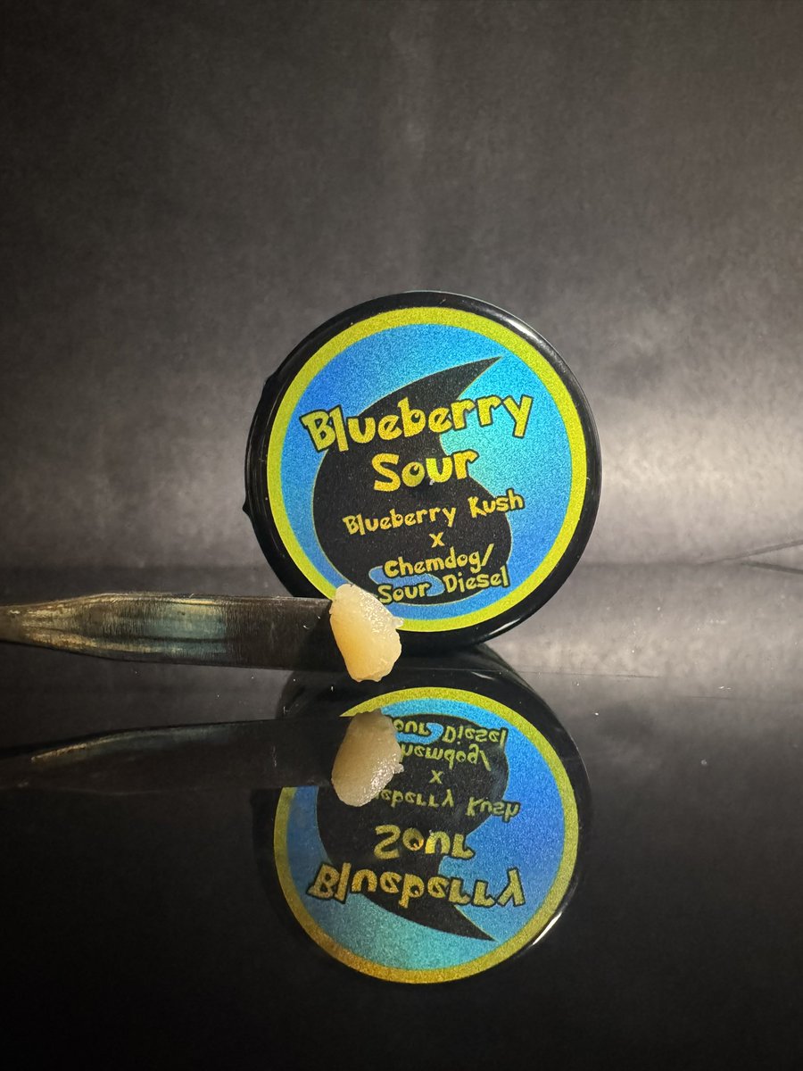 Truly unreal chocolate blueberry funky fuel flavors. Misty’s killed on this one, just as she’s been doing all year. 110% worth the way I hyped it in my mind💧