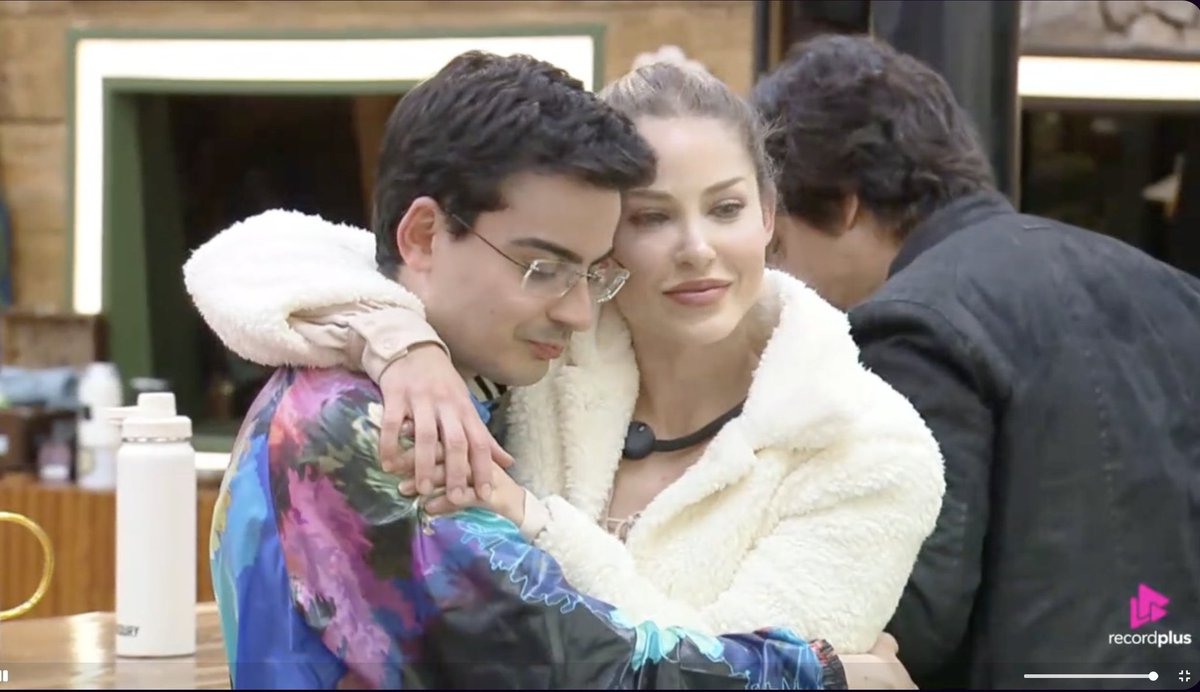 JosafaComenta's tweet image. Eu tô aqui na torcida por ele 🤠🍀
Dudu, volta fazendeiro o ooooo
#AFazenda17 || #TeamSaory