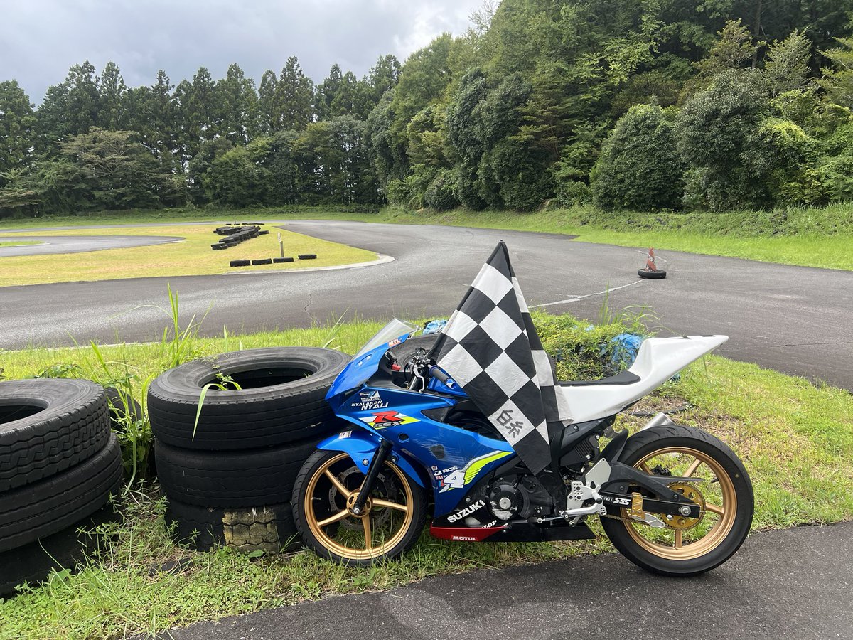 motoriderss's tweet photo. 前回はこんな感じの練習風景でした③ https://t.co/P7hNaDuPfp