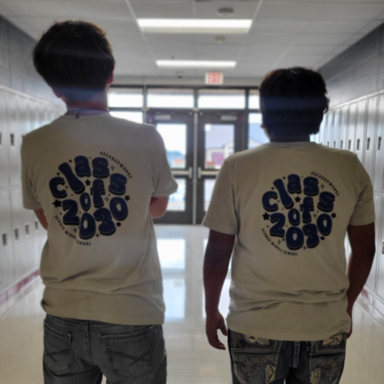 swisd_sco's tweet photo. ππΎ 8th graders wore their GEAR UP shirts to celebrate, dream big, and show their college goals! ππ
#GEARUPWORKS #ItsATigerThing #RootEdScobeeMS #SWISDexperience https://t.co/2AipQoxHn9