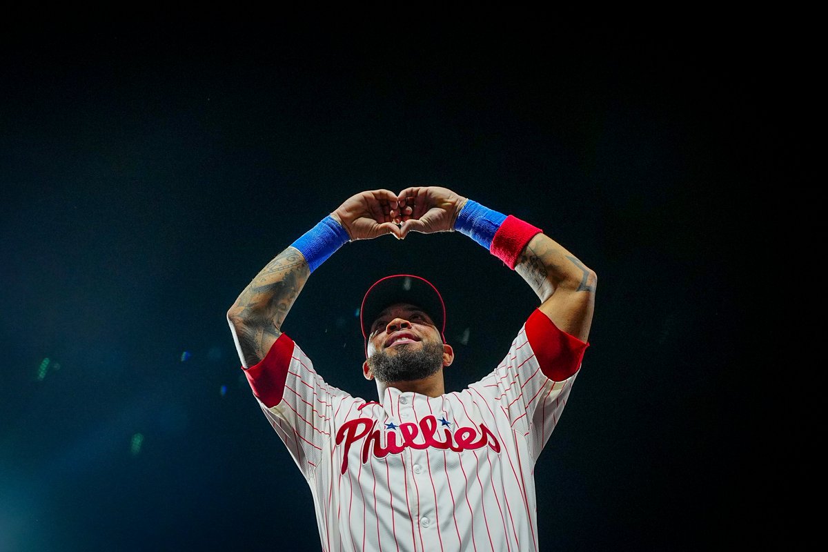 Phillies's tweet image. 🫶 @MunditoSosa