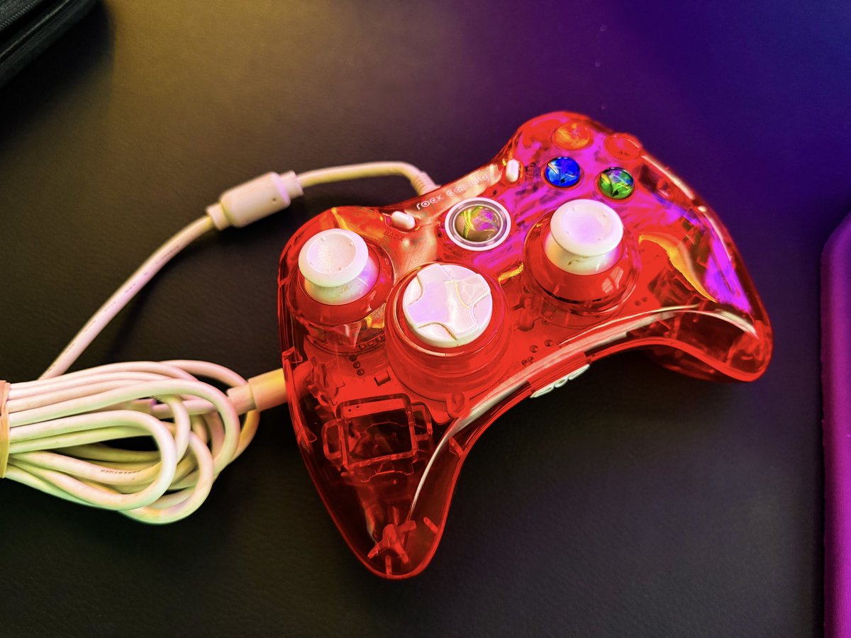 EndGameMice's tweet image. I don’t often play #Controller, but when I do…