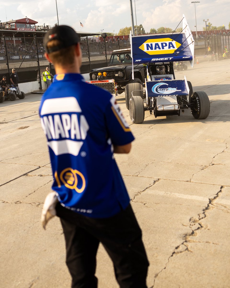 KKRdirt's tweet image. Chasing Championships 🔥 #KKR #HighLimit #BigCat