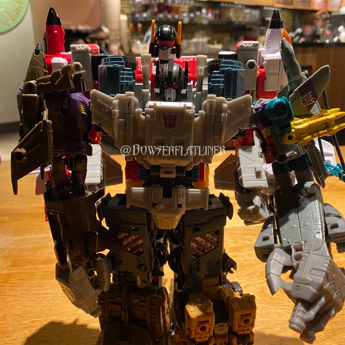 There’re people in toy groups saying Age of the Primes Devastator is too small and that CW Devastator is bigger and better. I normally say you have a right to your wrong opinion. But not in this case. For the sake of humanity kindly shut the fuck up.