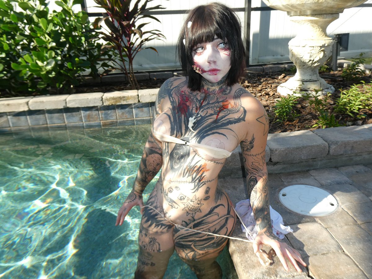 ⛧ celeste ⛧ $5 sub sale @triplex_celeste - Twitter Profile | Sotwe