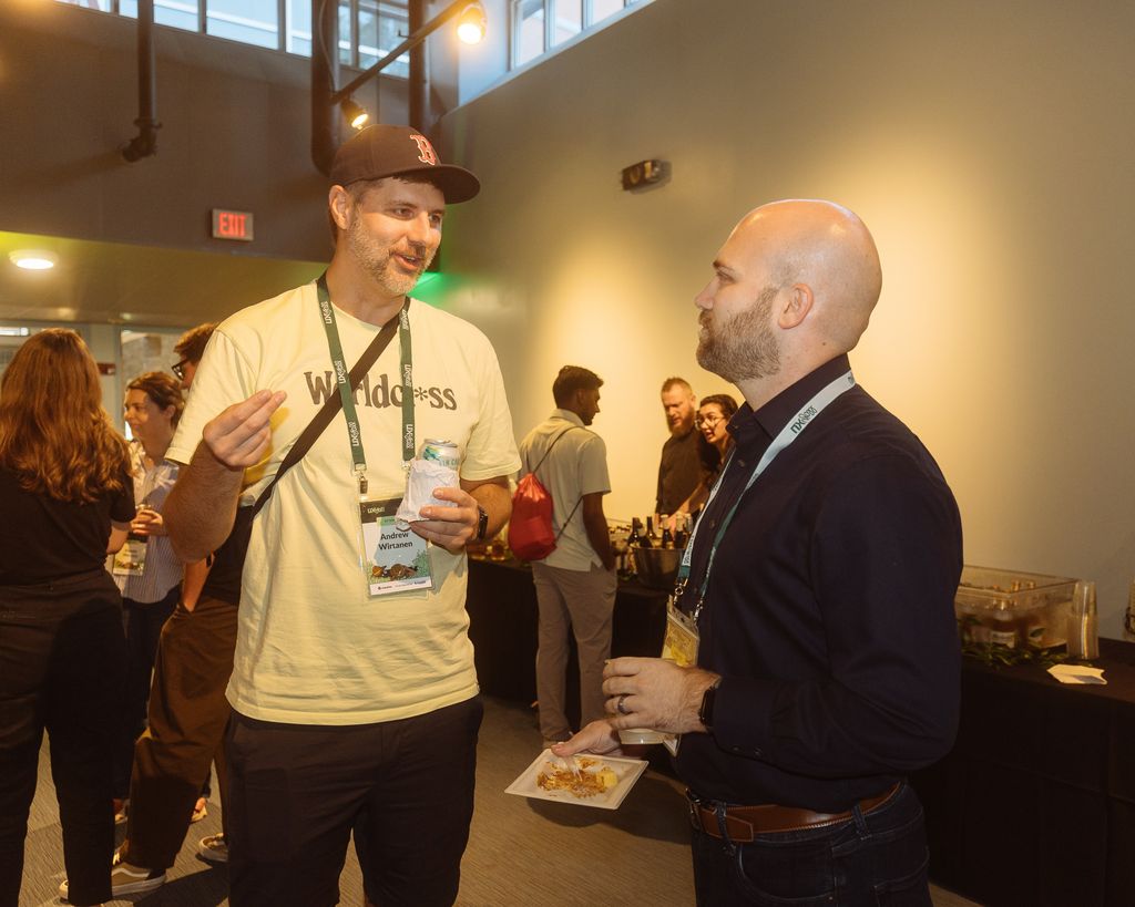 UX Y’all Conference (@uxyall) on Twitter photo We've wrapped up Day 1 of #UXYall2025 with a Social Hour full of connections, conversations, and delicious food! 🎉
📸 <a href="/tommycoyote_/">TOMMY COYOTE</a> We've wrapped up Day 1 of #UXYall2025 with a Social Hour full of connections, conversations, and delicious food! 🎉
📸 <a href="/tommycoyote_/">TOMMY COYOTE</a>