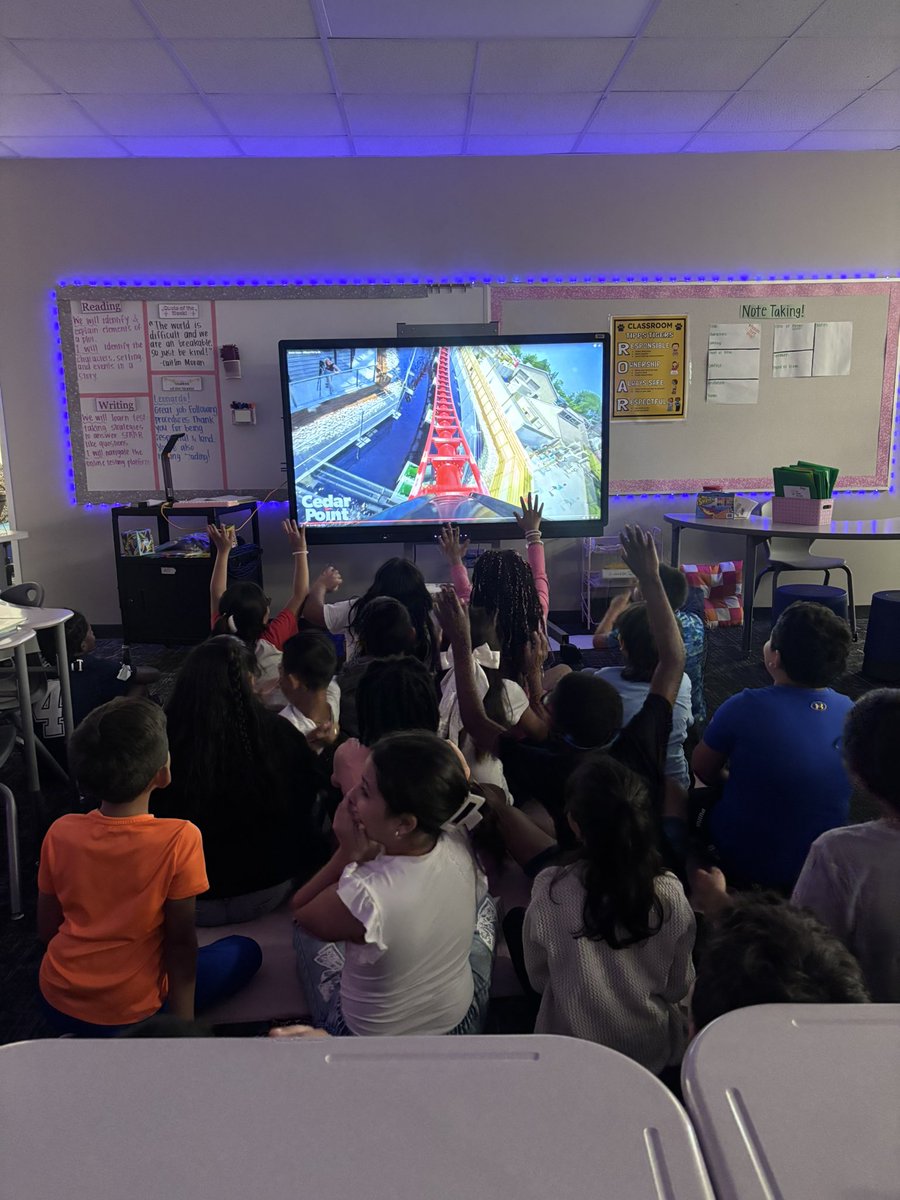 RicheyInPink's tweet image. One of my favorite lessons! The plot of a story is like a rollercoaster and to remind us how it feels, we went on our own little rollercoaster ride! 🎢✨ #4thgrade #Plot #MakingLearningFun @TippsElementary @CyFairISD