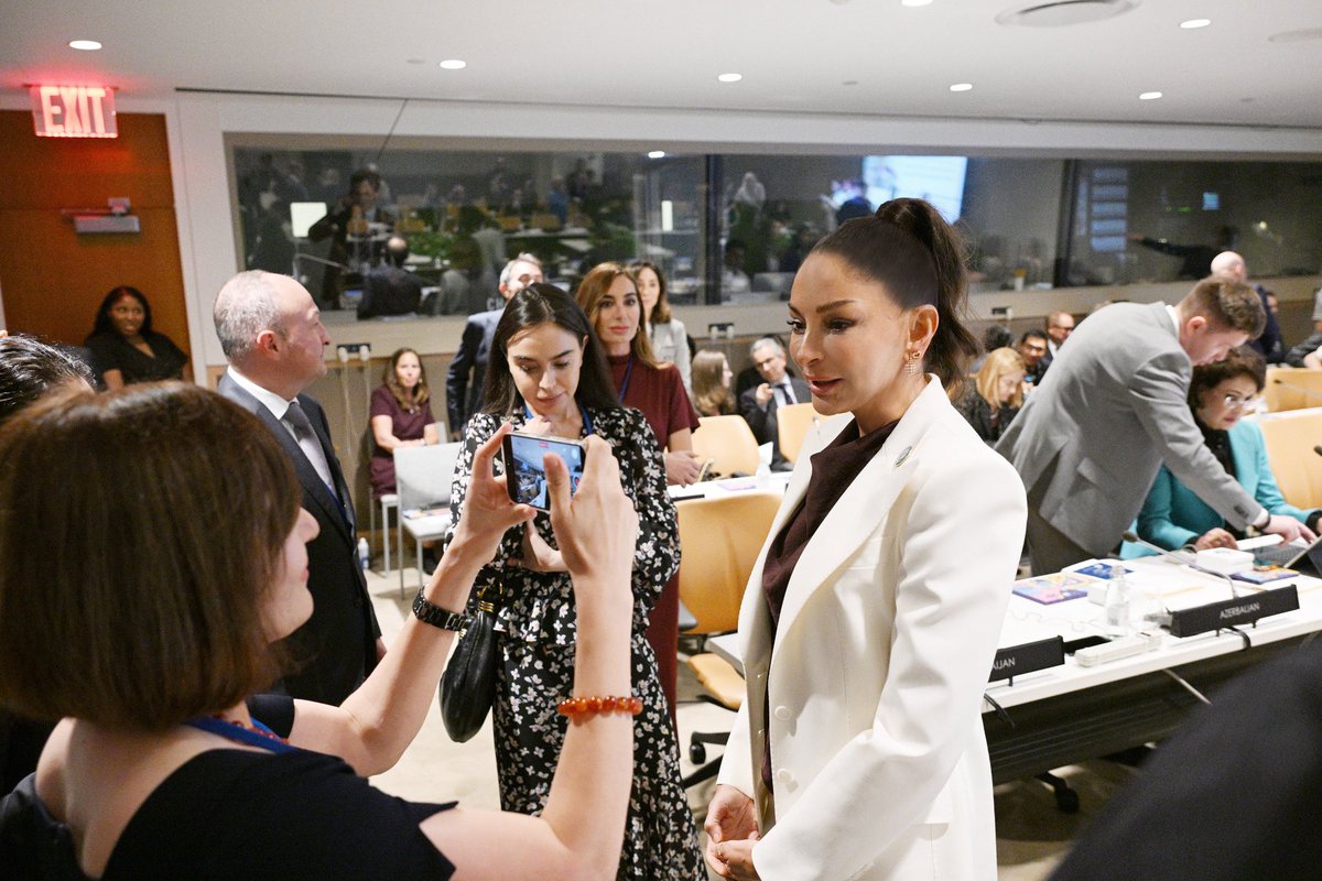 ✔Sentyabrın 24-də Nyu-Yorkda BMT Baş Assambleyasının 80-ci sessiyası çərçivəsində “Xərçəngdən və digər ağır xəstəliklərdən əziyyət çəkən uşaqların həyatda qalması və əzablarının azaldılması üzrə qlobal hərəkat” (Global Movement to Improve Survival and Reduce Suffering for