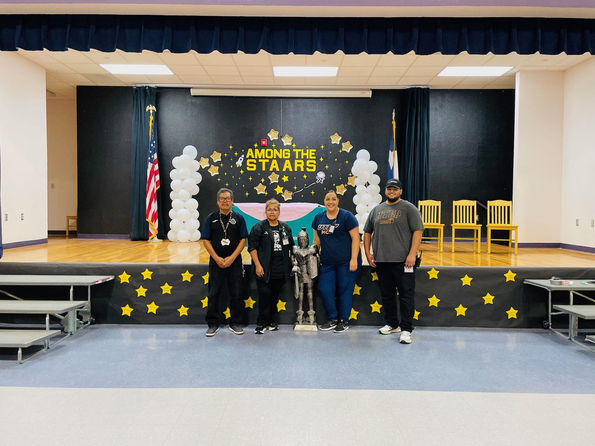 👩🏻‍🚀📚Rosie Rodriguez🚀💫 tweet media