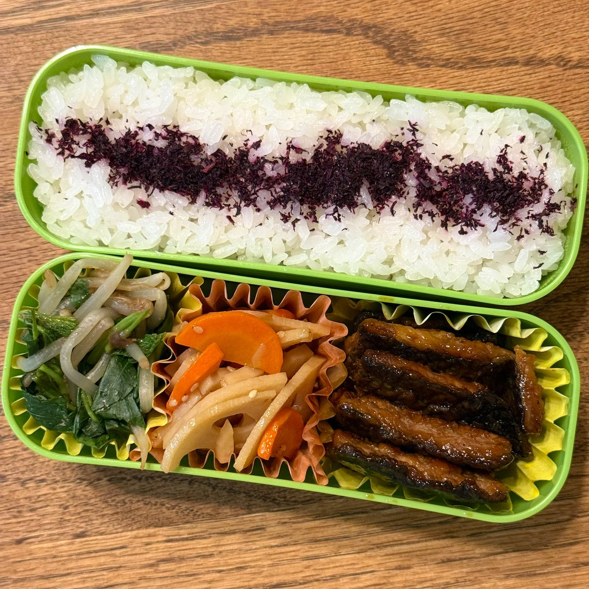 今日の #夫弁当 🍙
さんま蒲焼きがメインです！今年はさんまが美味しいですね✨

#9月25日 #弁当記録