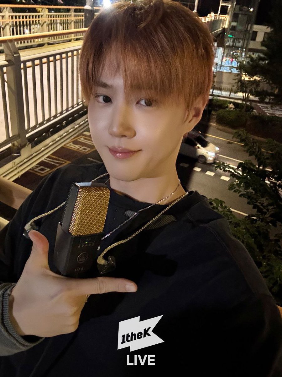 همه اینایی که بهتون هیت میدن ﷼﷼ شن براتون
  عشقای من 
#SUHO  #Baekhyun #EXO
