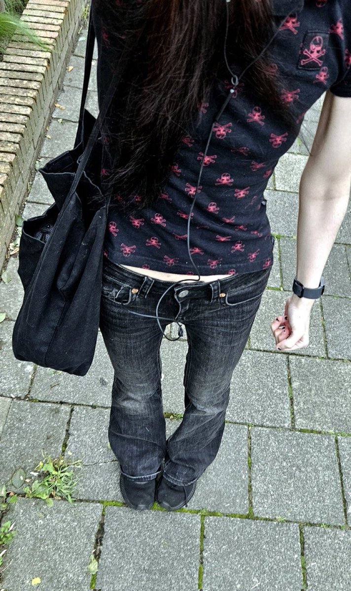 HOUSEOFTHINSPO's tweet photo. https://t.co/HTzd5t6XCW