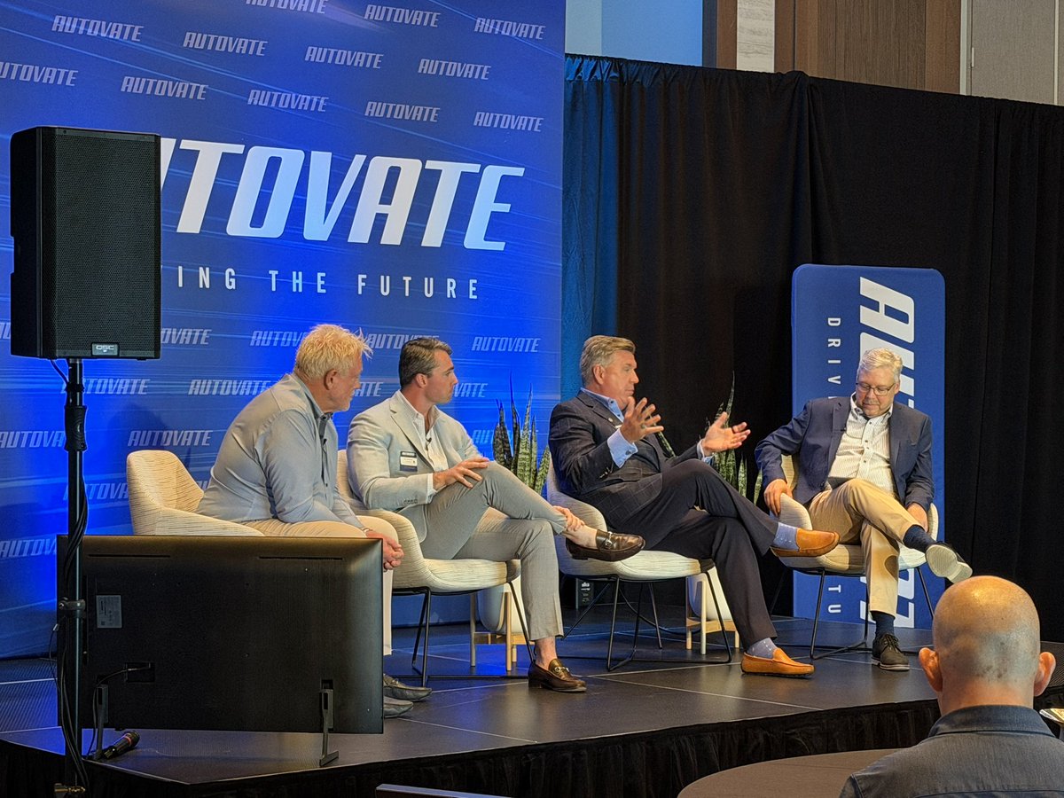 imacsweb's tweet image. “By 2050, we’ll still have 18,000 rooftops, with about 500 dealer owners (currently about 7,000) #consolidation -JT Taylor, Accrual Equity Partners #Autovate