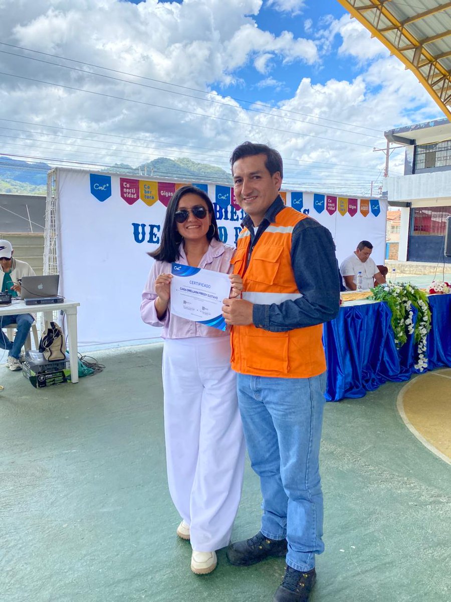 📞📲 La Corporación Nacional de Telecomunicaciones y la Gobernadora inauguraron la nueva señal móvil CNT en #Panguitza.

Implementando:📌

✅ Nodo B con tecnología móvil 3G, llevando señal a toda la parroquia.